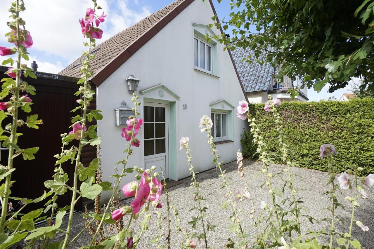 Fischerhaus Busum Exterior photo